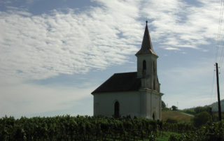 Kirche in den Weinbergen